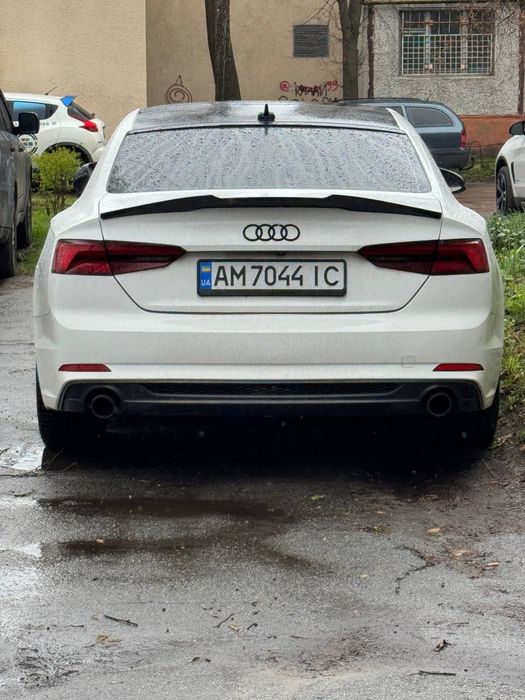 Терміново A5 Audi Sline Quattro