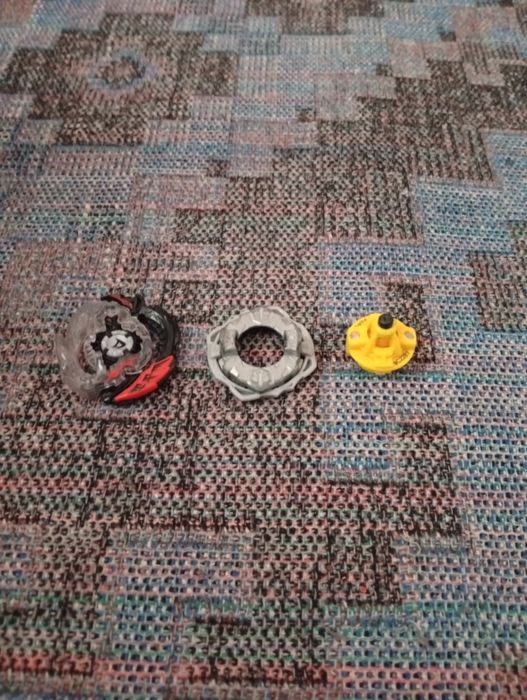 Бейблейд теневый думсайзор оригинал