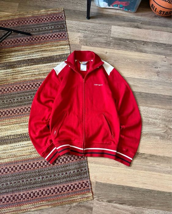 Carhartt red zip