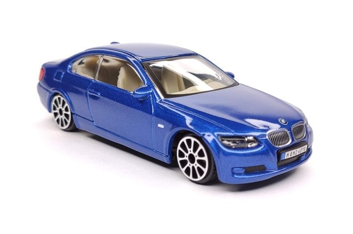 Моделька БМВ нова