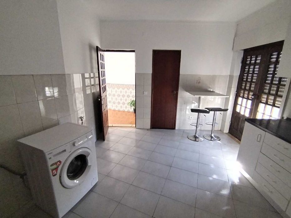 Arrenda-se T2 em Pontével