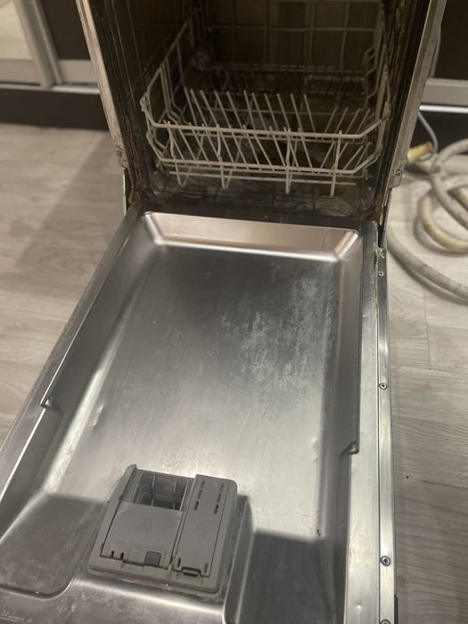 посудомоечная машина Bosch.