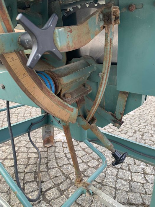 Piła Stołowa do drewna Ciesielska Cyrkularka Stoły rolkowe Ernex 1603