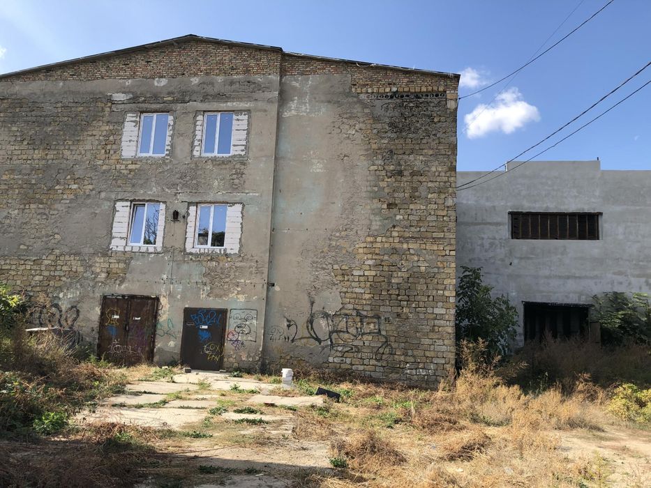 Комплекс промислових будівель (колишній Краян)