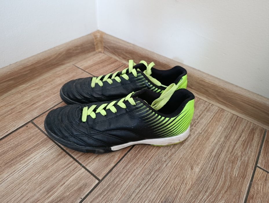 Buty , turfy , 39