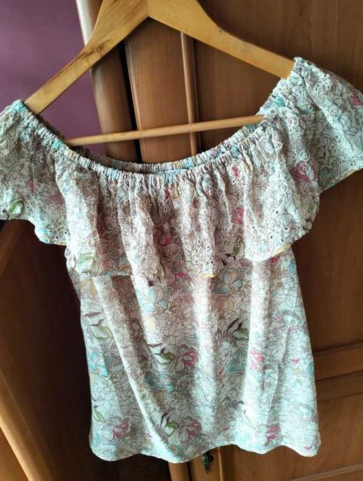 Bluzeczka typu hiszpanka, roz. 36 marki edc by Esprit