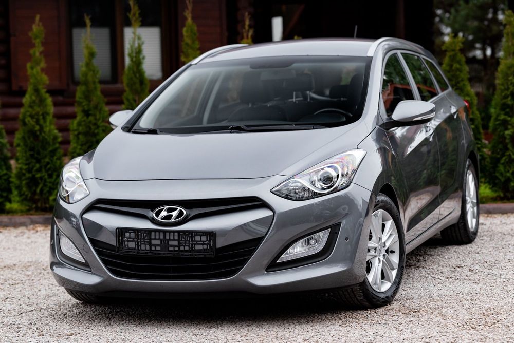 Hyundai I30 1.6 135KM Benz LED Grz.Fot Półskóra Tempomat PDC Serwis