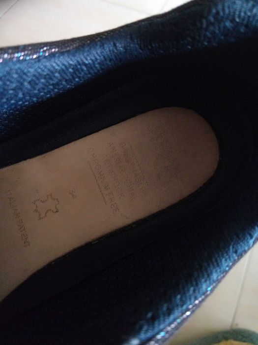 Sapatos marca Geox. Portes de envio incluidos no preço