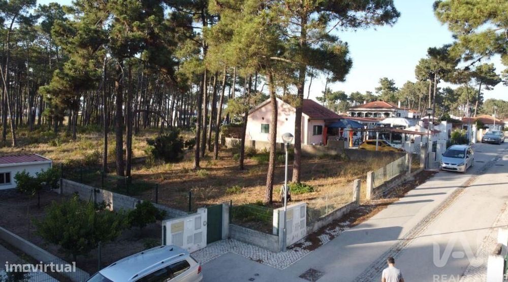 Terreno para construção em Sesimbra (Castelo)
