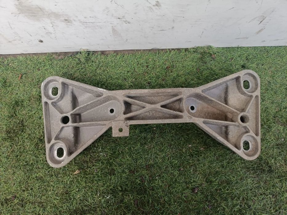 Apoio do motor BMW 3 (F30, F80)