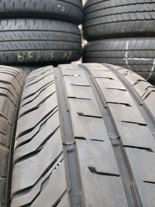 bus lato Continental 235/65/16C 8.5mm z 2021r 2szt