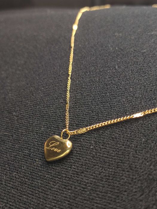 Złoty Naszyjnik z Sercem z napisem LOVE