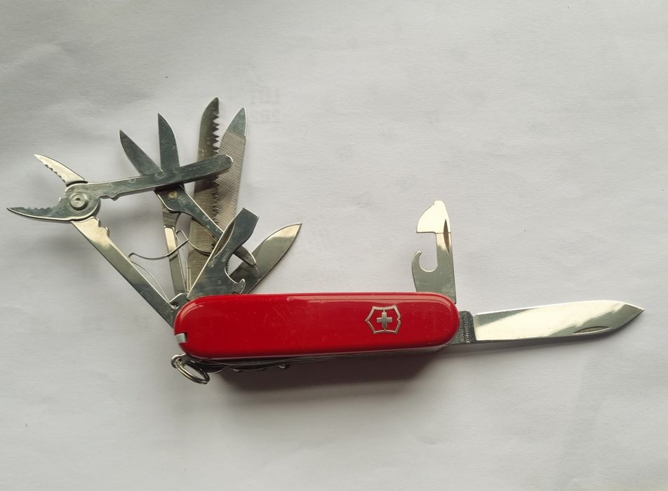 Victorinox Handyman szwajcarski scyzoryk
