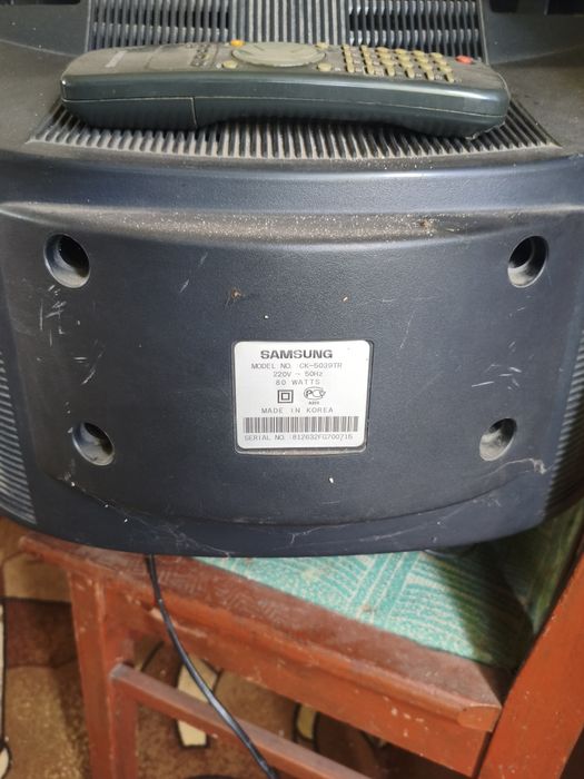 Телевізор Samsung 21 дюйм