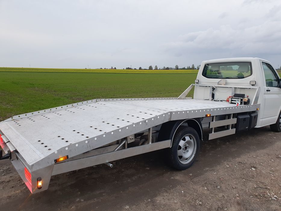 Zabudowa alu panel gotowa na placu