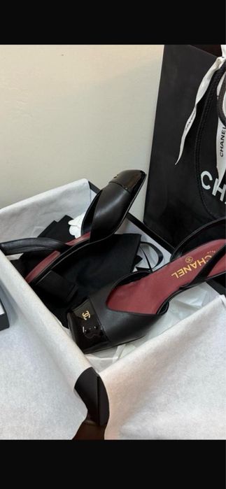Buty na obcasie cc