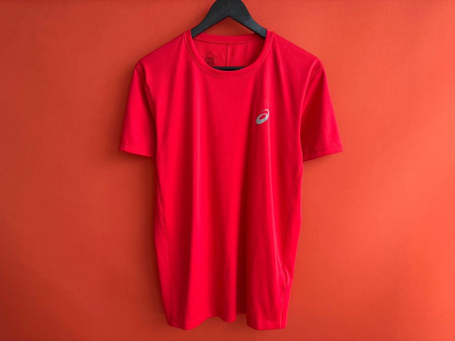 ASICS Оригінал чоловіча спортивна футболка розмір M