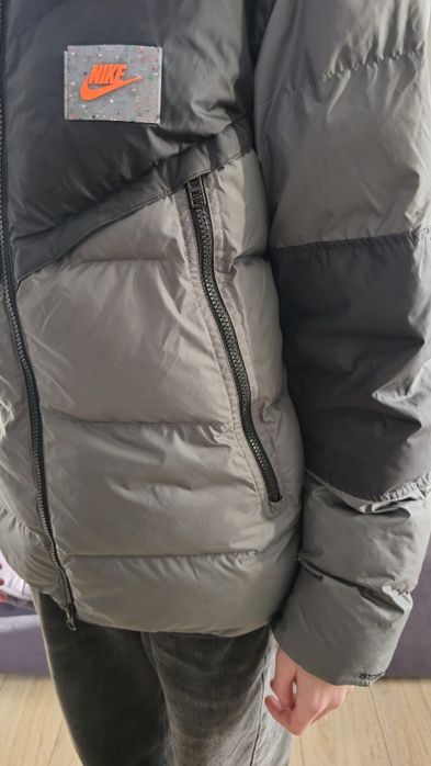Kurtka NIKE storm fit