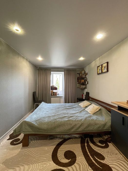 Продаж 2-кімнатної квартири з ремонтом в районі Чайки!