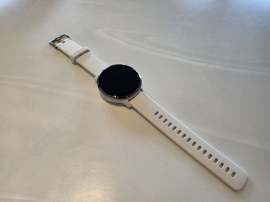 Smartwatch Garmin Venu 3S (41 mm) – Biały, stan bardzo dobry