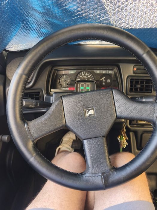 Vendo Axiam a diesel em bom estado