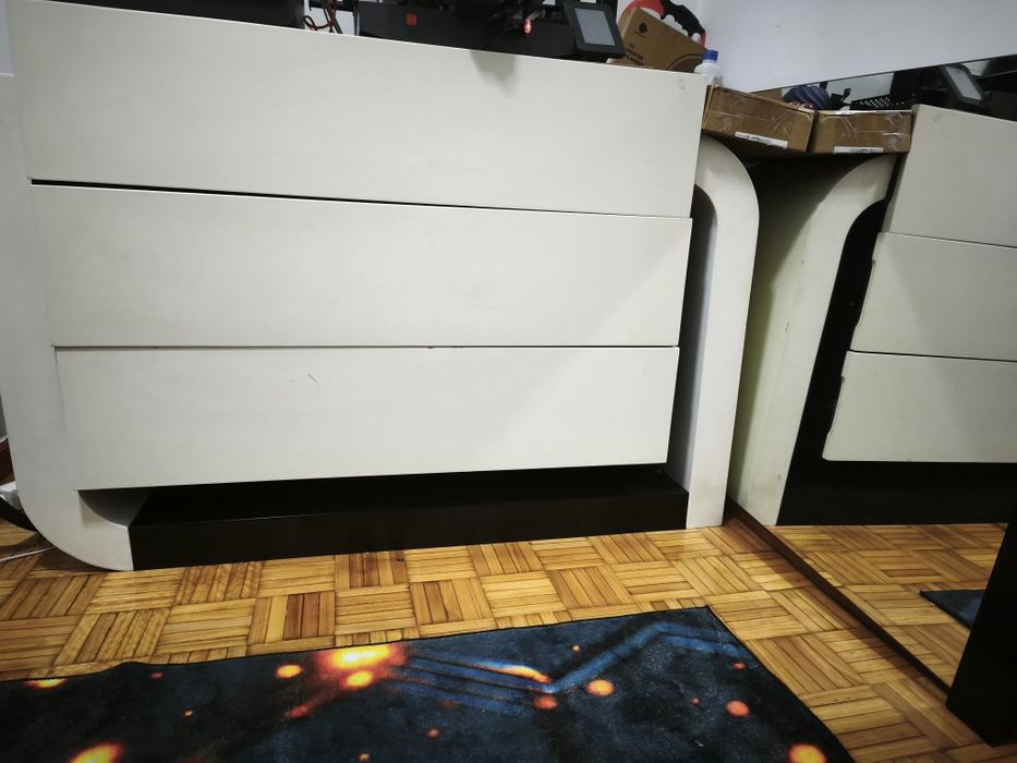 Cómoda + Espelho