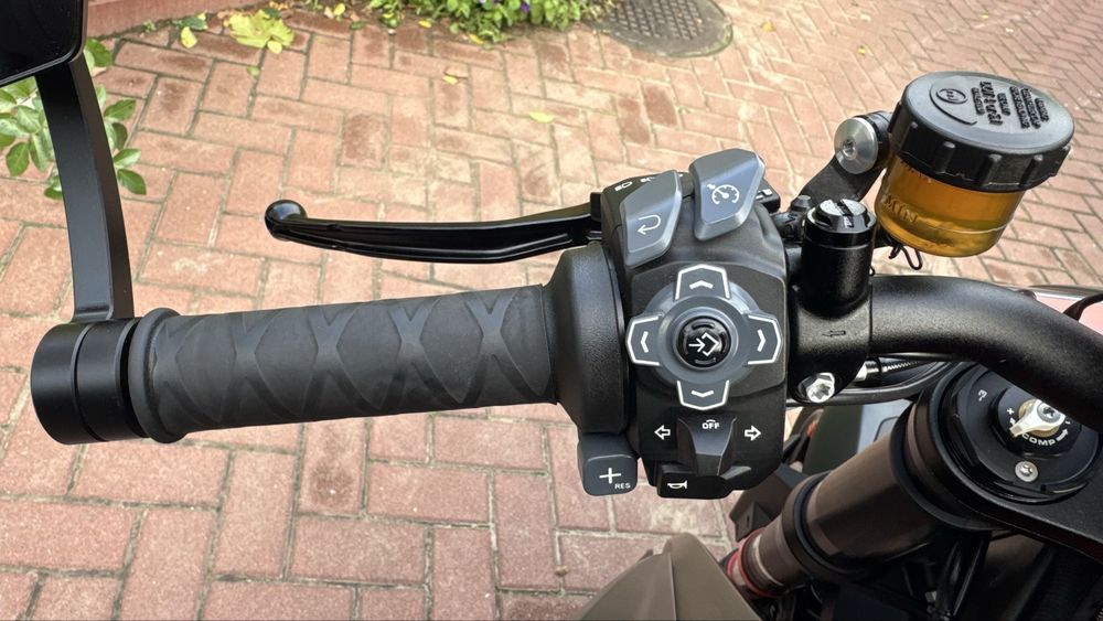 KTM 1290 Super Duke R
