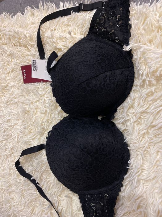 Бюстгальтер H&M з Push Up розмір ЕU 70F чорний з мереживом