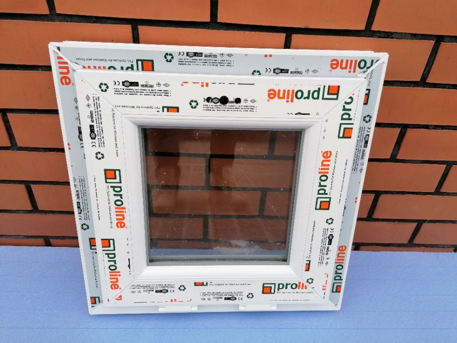 Okno PCV białe 500x500 jednoskrzydłowe uchylne