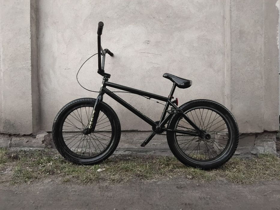 Rower BMX fiend.