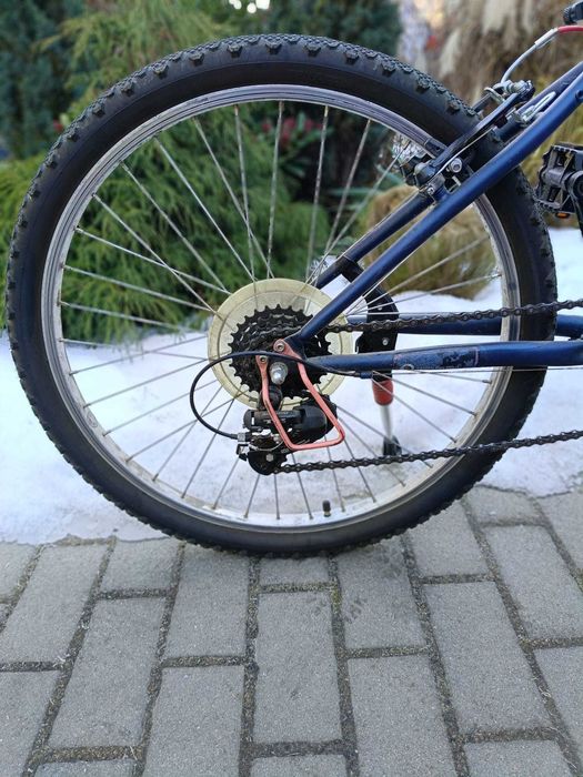 Rower b-twin 24 cale