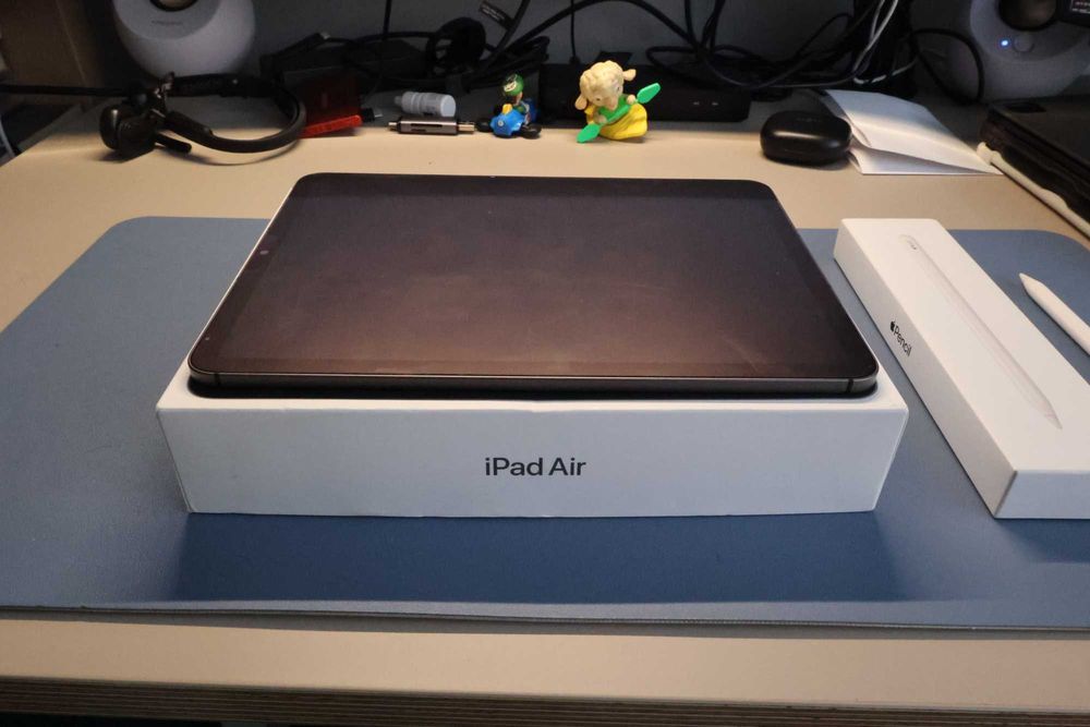 iPad Air 5 gen 256 GB + Cellular + Apple Pencil + akcesoria. idealny