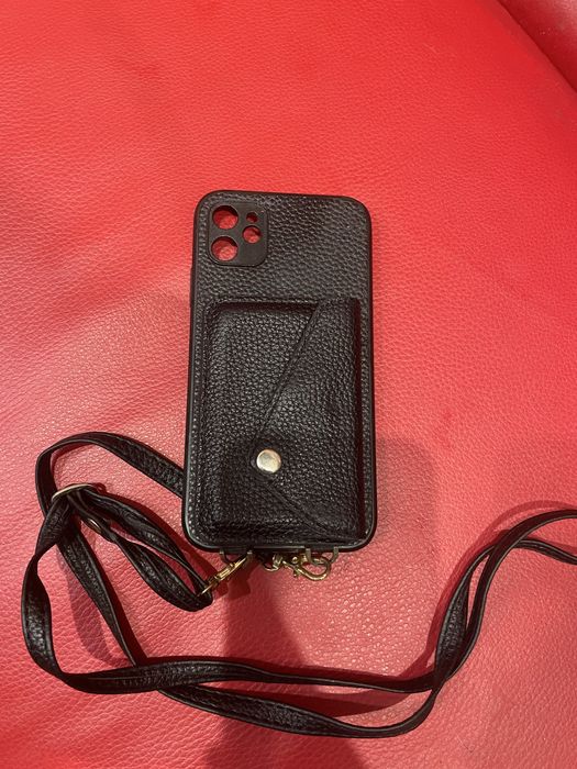 Чехол на айфон 11 + чехол в подарок