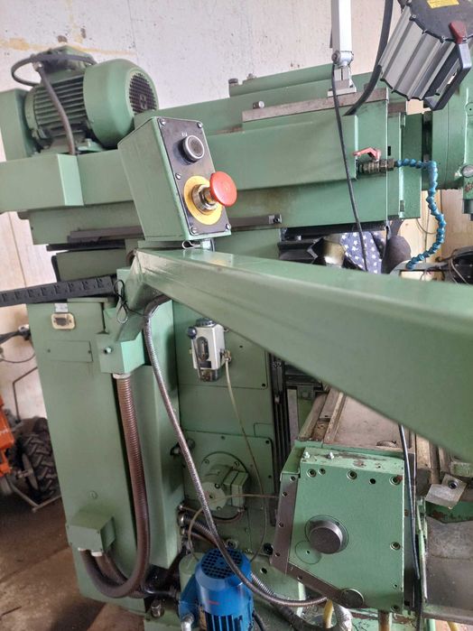 Frezarka fnf 32 avia rok 97 super