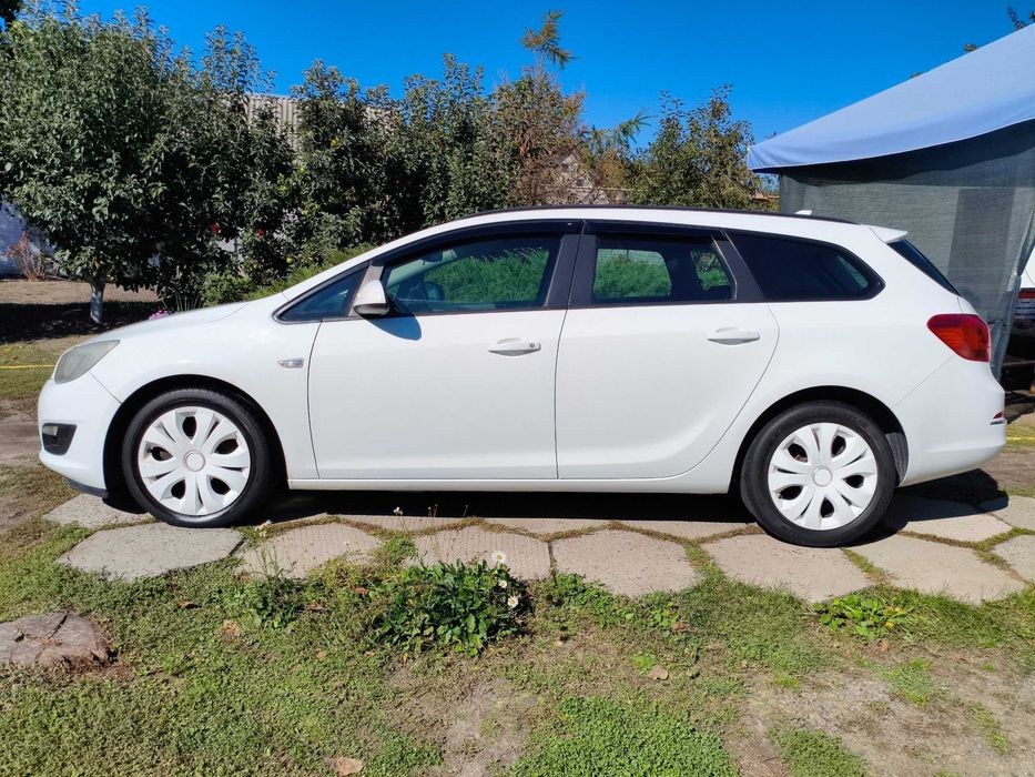 Opel Astra Sports Tourer