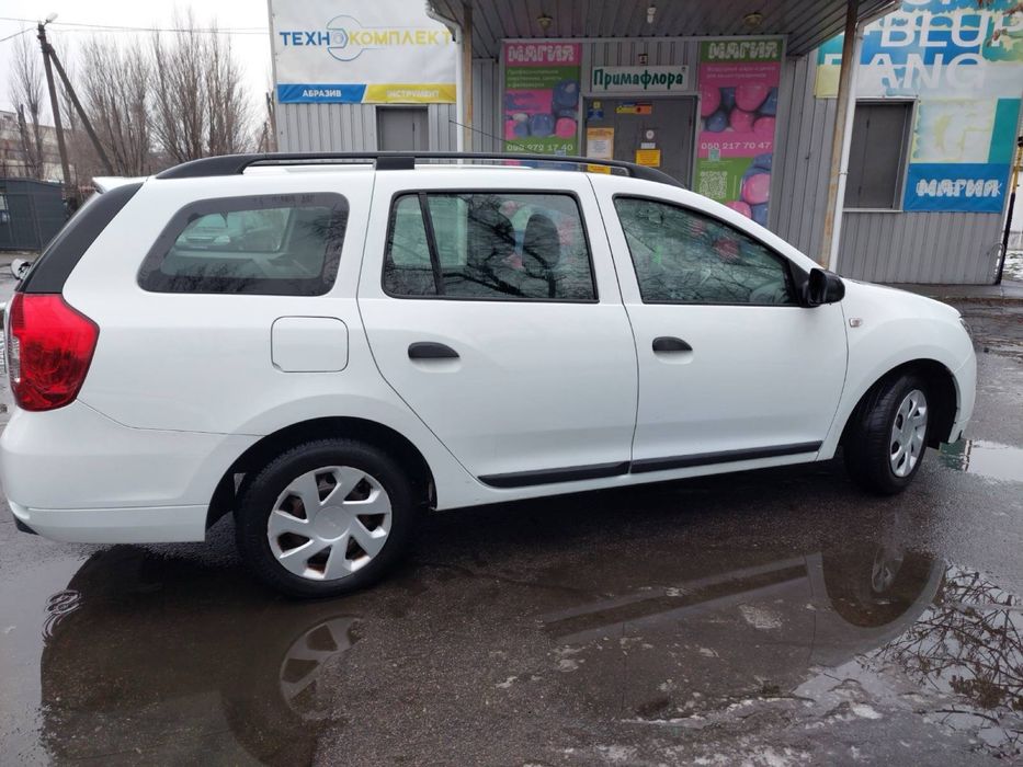 Dacia Logan 2017 рік