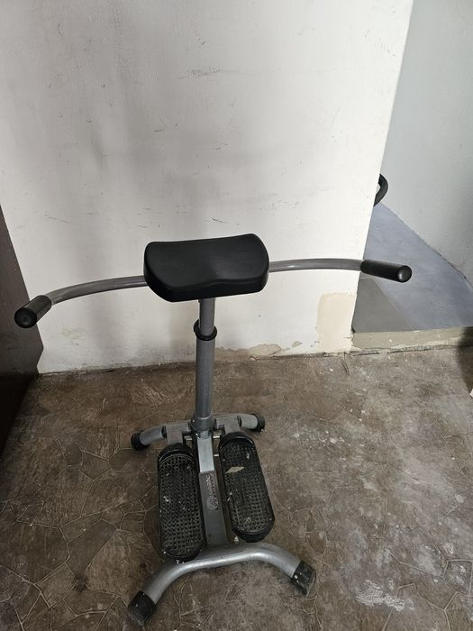 stepper hanseatic z siedziskiem urządzenie do ćwiczeń siłownia