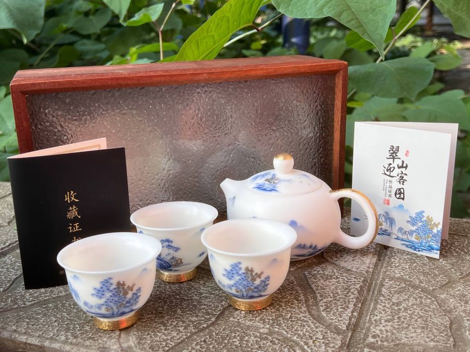 Унікальний Колекційний Фарфоровий Чайний Сервіз чайник + 3 піали