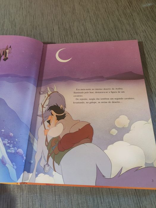 Livro Walt Disney Aladdin