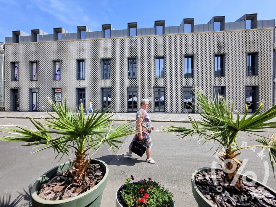 Продаж! Фасадне приміщення 197 м2 на Подолі, вул. Сагайдачного, 18