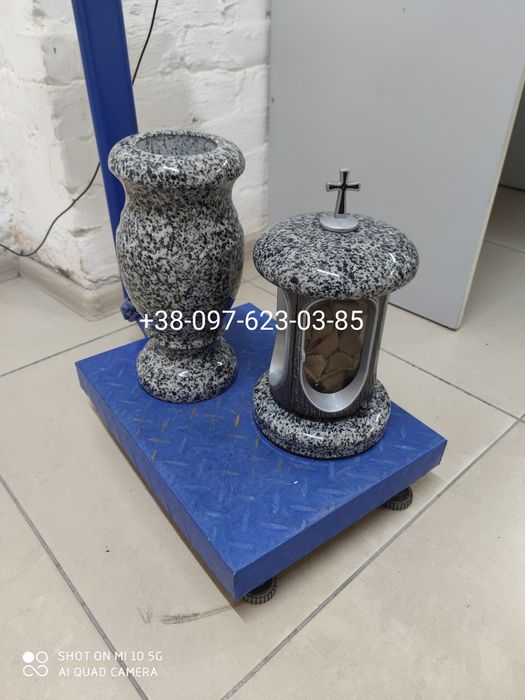 Лампадки.   Вази