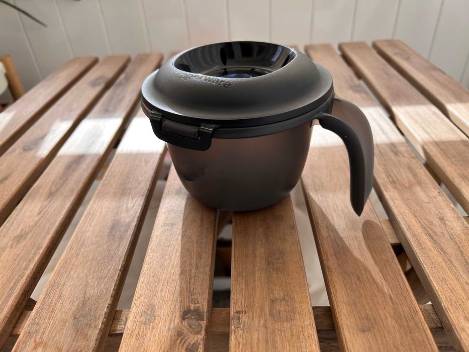 Conjunto Tupperware Micro-ondas – Omeleteira + Arroz (430 ml + 550 ml)