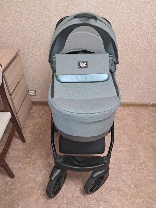 Продам дитячу коляску 2 в 1 Ademex Gallo