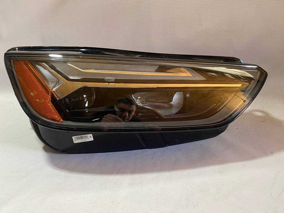 Фара Audi Q5 Full led USA права 20-24