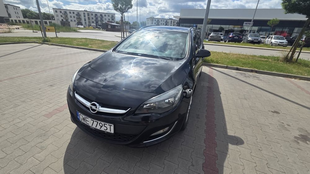 Opel Astra J Sports Tourer  2013r 2.0