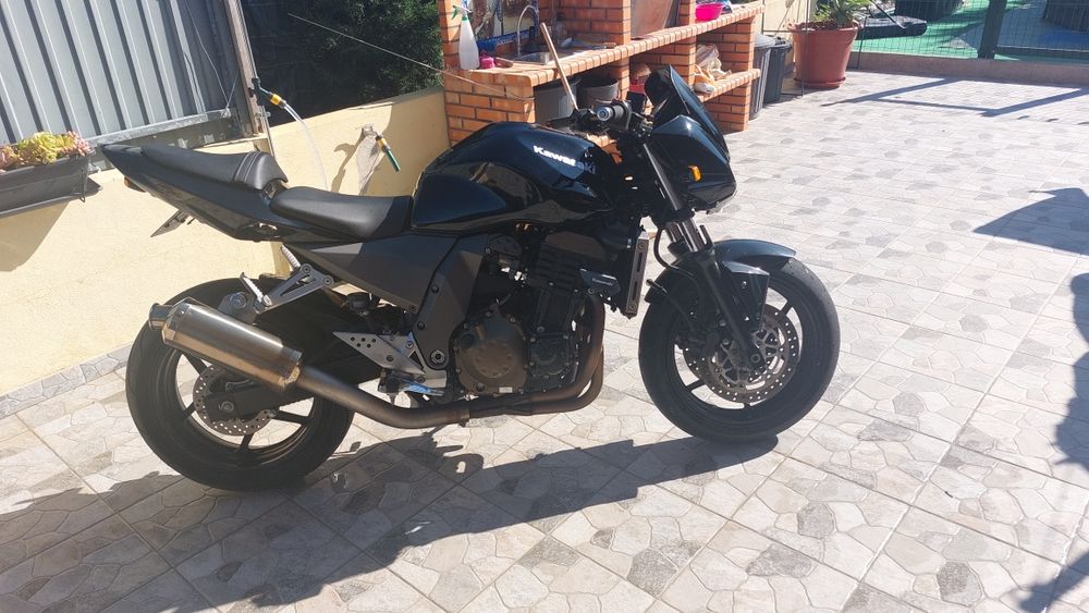 Kawasaky modelo z750