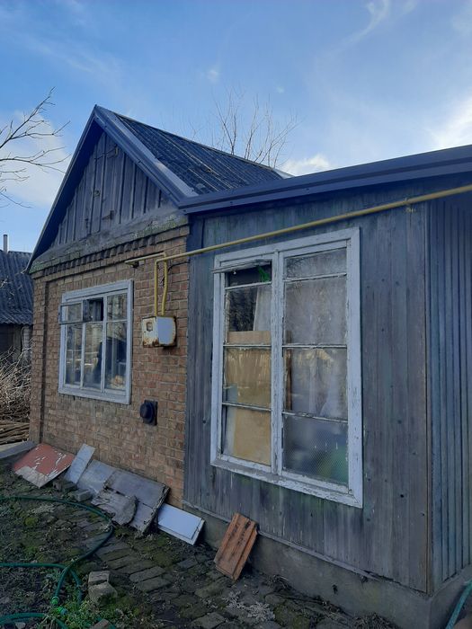Сдам времянку + 8 соток огорода в районе Осипенко: 2 000 грн ...
