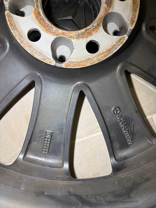 7,5J 18H2 ET52   MERCEDES OEM A2464011700