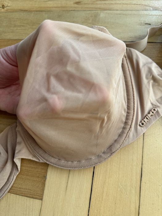 SKIMS бюстгалтер 34DDD/75EF