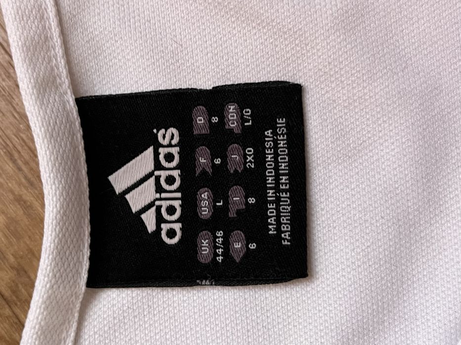 Коротка оверсайз майка Adidas